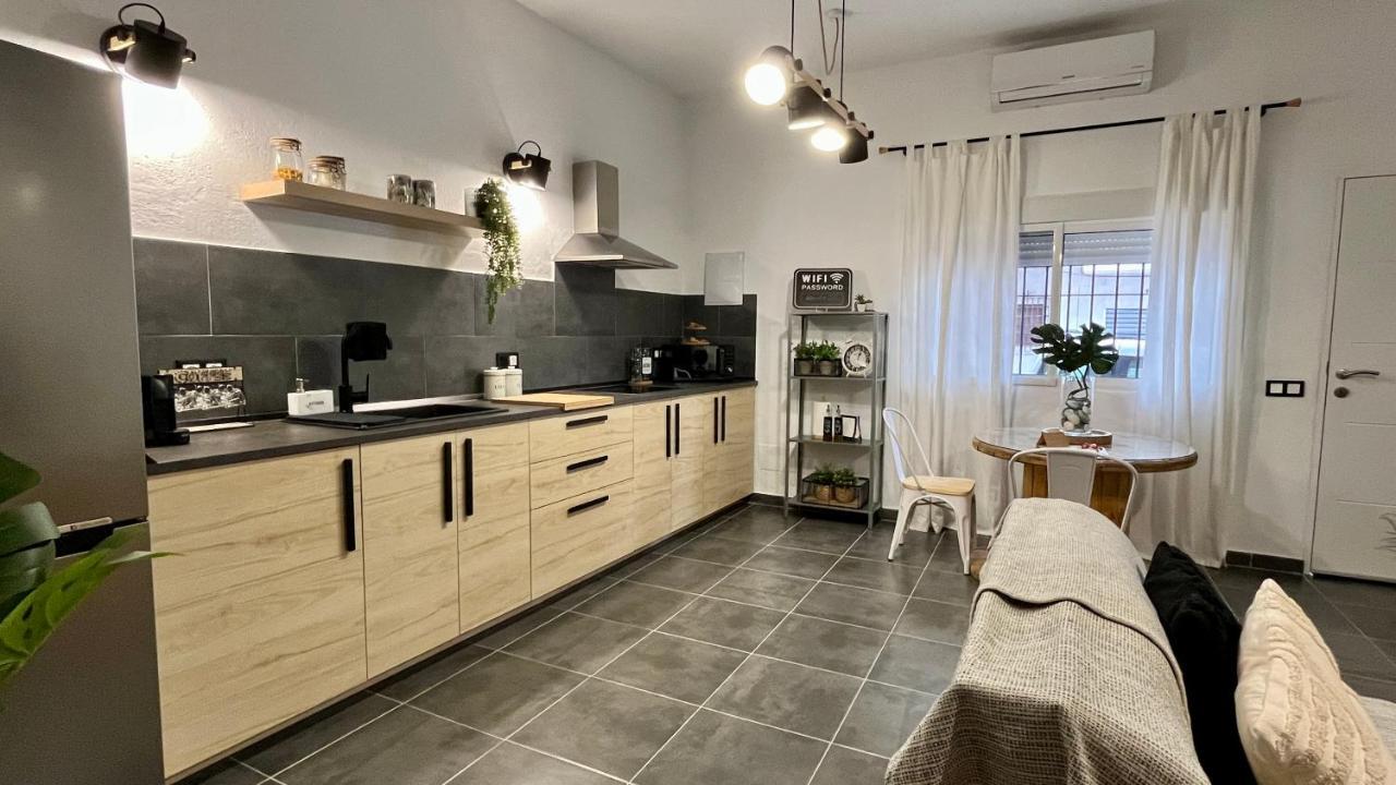 El Pisito Forest,A 300 Metros Iglesia De La Encarnacion Apartment Marbella Ngoại thất bức ảnh
