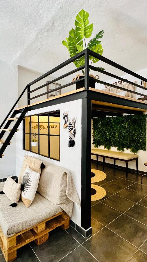 El Pisito Forest,A 300 Metros Iglesia De La Encarnacion Apartment Marbella Ngoại thất bức ảnh